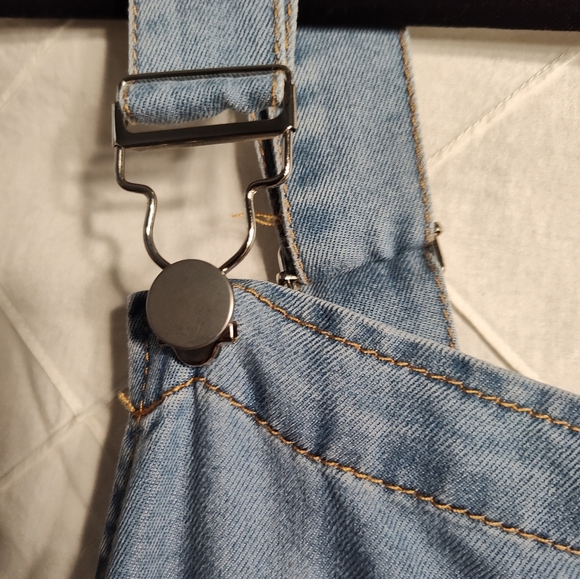Beautifully Basic Overalls 👖 Blue 💙 Jean NWOT - Picture 10 of 16